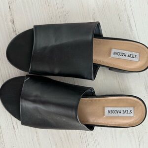 Steve Madden Brynnn Sandals